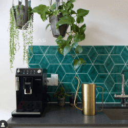 Geometrische tegels groen keuken wandtegels